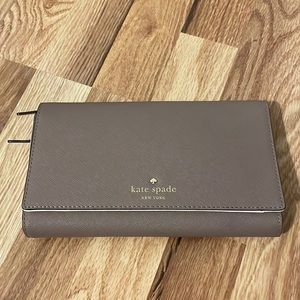 Brand New Large Kate Spade Wallet